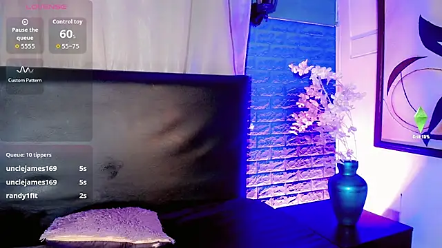 Snapshot of Cata_MW chatting on October 30, 2025, 7:14 pm Cata MW online show from October 30, 2025, 7:14 pm