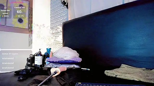 Snapshot of Cata_MW chatting on November 3, 2025, 7:15 pm Cata MW online show from November 3, 2025, 7:15 pm