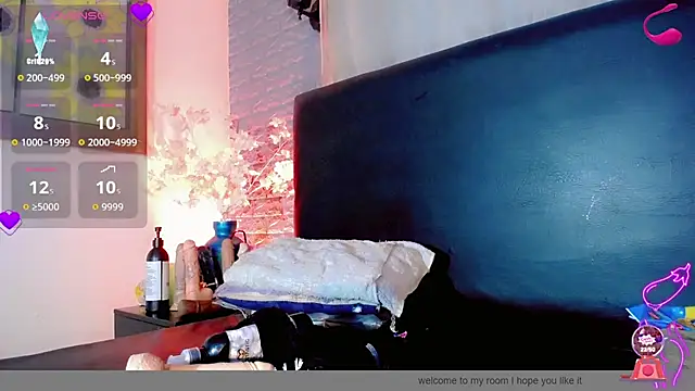 Snapshot of Cata_MW chatting on November 5, 2025, 7:14 pm Cata MW online show from November 5, 2025, 7:14 pm