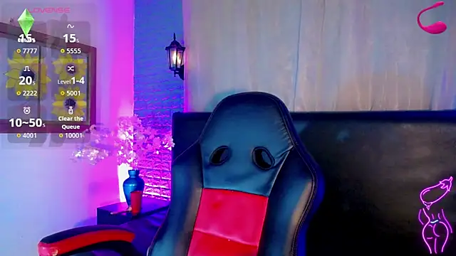 Snapshot of Cata_MW chatting on November 11, 2025, 7:03 pm Cata MW online show from November 11, 2025, 7:03 pm