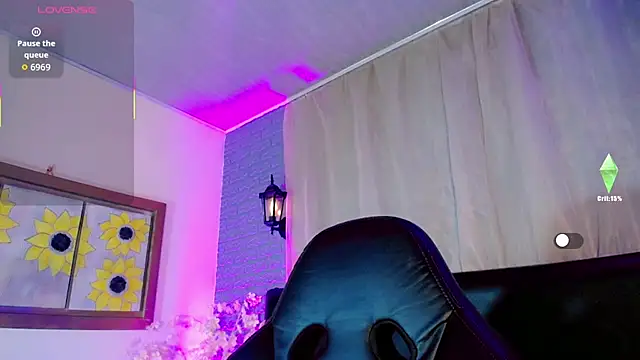 Snapshot of Cata_MW chatting on November 13, 2025, 7:13 pm Cata MW online show from November 13, 2025, 7:13 pm