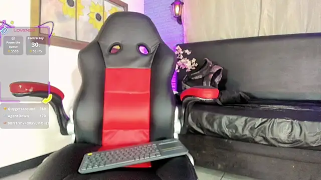 Snapshot of Cata_MW chatting on November 24, 2025, 7:46 pm Cata MW online show from November 24, 2025, 7:46 pm