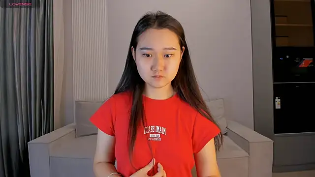 yoon shin online show from November 24, 2025, 3:39 am