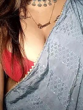 Shiny HOT01 online show from January 15, 2026, 9:58 am