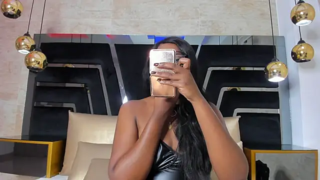 Snapshot of YallianaBrooks chatting on February 22, 2026, 11:42 am YallianaBrooks online show from February 22, 2026, 11:42 am