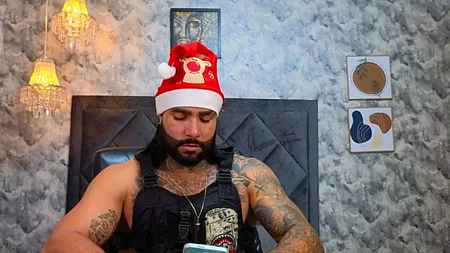 Apolo rousse1 online show from December 1, 2025, 8:36 pm