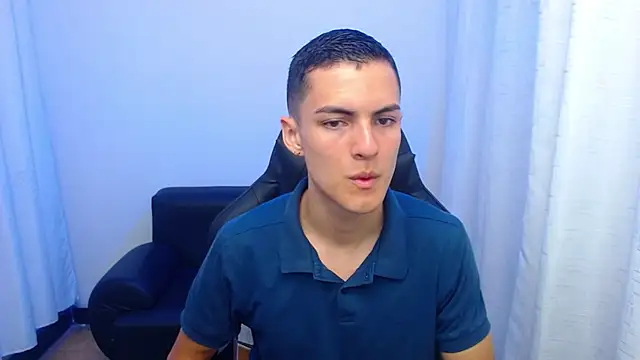 Matiius18 online show from March 27, 2026, 2:39 pm