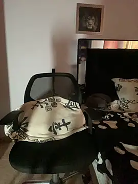 mason fit online show from October 11, 2025, 6:39 pm