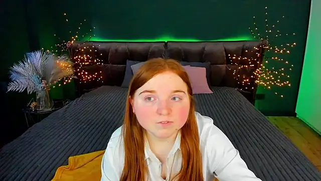 KattyRose8 online show from September 21, 2025, 12:07 pm