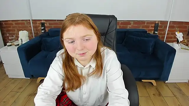 KattyRose8 online show from February 10, 2026, 6:12 pm