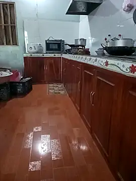 Snapshot of Sweet-Berry89 chatting on October 31, 2025, 3:40 am Sweet-Berry89 online show from October 31, 2025, 3:40 am