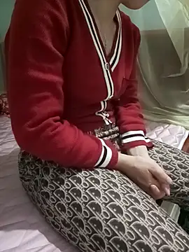 Snapshot of Sweet-Berry89 chatting on November 1, 2025, 2:57 am Sweet-Berry89 online show from November 1, 2025, 2:57 am