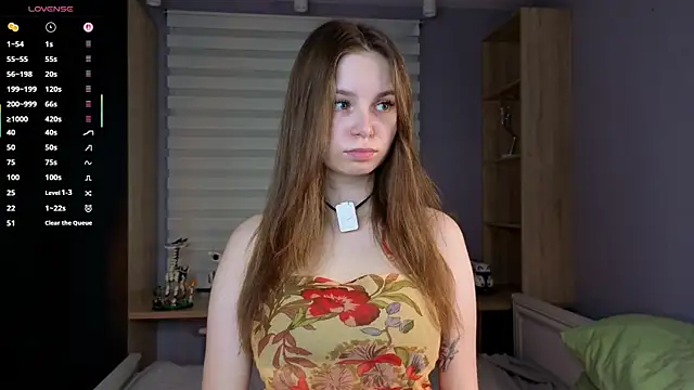 BriannaPeterss online show from October 3, 2025, 5:37 am