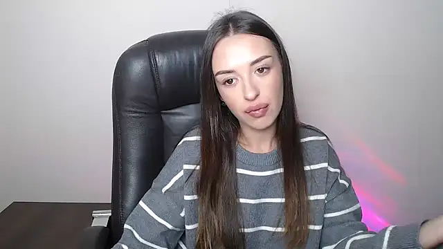 BonnieX  online show from November 30, 2025, 12:20 pm