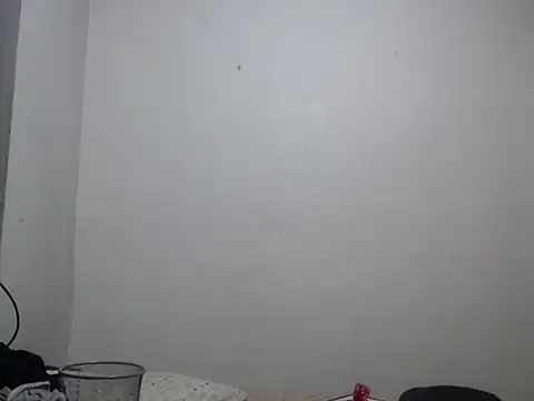 xalejo max online show from November 24, 2025, 10:42 pm