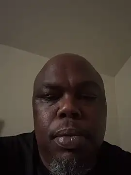 devon3421 online show from February 2, 2026, 11:14 pm