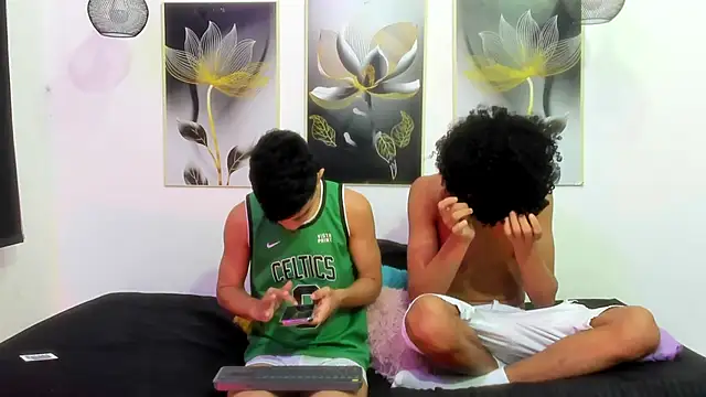 Violet Dream2 online show from March 12, 2026, 8:20 am