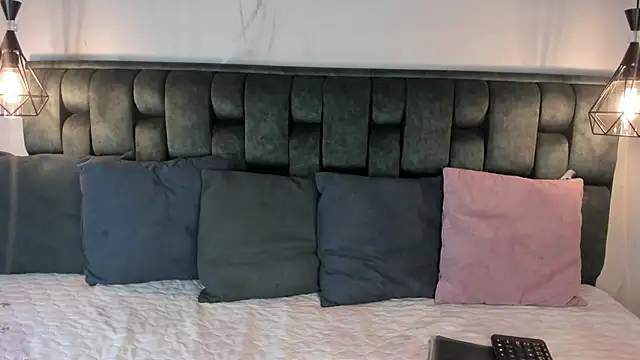 Bellarohs online show from March 26, 2026, 7:41 pm