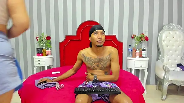 CaroyAndy online show from January 13, 2026, 12:32 pm