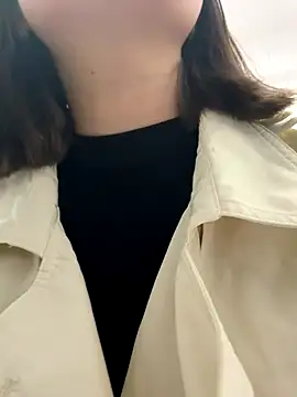 Snapshot of liliya_x chatting on October 22, 2025, 11:43 am liliya x online show from October 22, 2025, 11:43 am