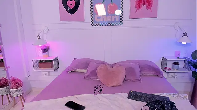 Zoe Lynch  online show from December 3, 2025, 11:52 am