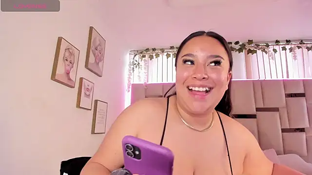 Zoey thompson online show from November 27, 2025, 7:38 pm