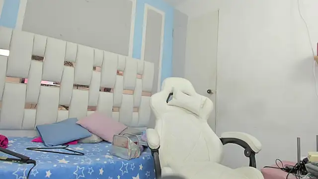 Snapshot of marsmith1 chatting on September 23, 2025, 3:31 am marsmith1 online show from September 23, 2025, 3:31 am