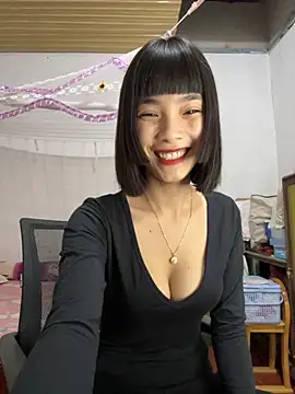 Snapshot of andymi1 chatting on October 20, 2025, 12:16 pm andymi1 online show from October 20, 2025, 12:16 pm