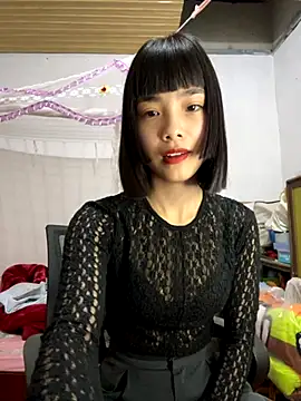 Snapshot of andymi1 chatting on October 30, 2025, 2:57 am andymi1 online show from October 30, 2025, 2:57 am