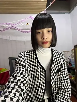 Snapshot of andymi1 chatting on November 14, 2025, 7:51 am andymi1 online show from November 14, 2025, 7:51 am