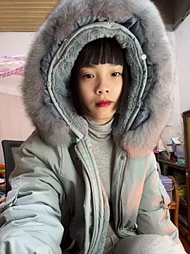 Snapshot of andymi1 chatting on November 20, 2025, 8:03 am andymi1 online show from November 20, 2025, 8:03 am