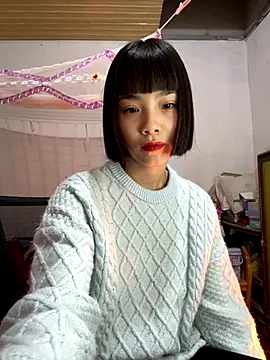 Snapshot of andymi1 chatting on November 24, 2025, 3:39 am andymi1 online show from November 24, 2025, 3:39 am