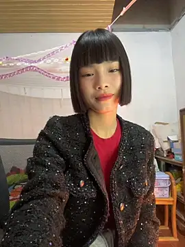 Snapshot of andymi1 chatting on December 1, 2025, 7:57 am andymi1 online show from December 1, 2025, 7:57 am