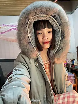 andymi1 online show from March 11, 2026, 2:06 am