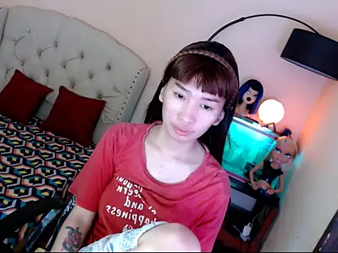 Snapshot of ShantalFoxxy_ chatting on October 31, 2025, 12:44 am ShantalFoxxy online show from October 31, 2025, 12:44 am