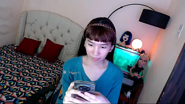 Snapshot of ShantalFoxxy_ chatting on November 5, 2025, 3:39 am ShantalFoxxy online show from November 5, 2025, 3:39 am