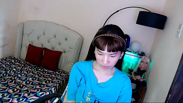 Snapshot of ShantalFoxxy_ chatting on November 7, 2025, 6:35 am ShantalFoxxy online show from November 7, 2025, 6:35 am