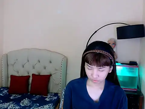 ShantalFoxxy  online show from March 19, 2026, 1:31 am