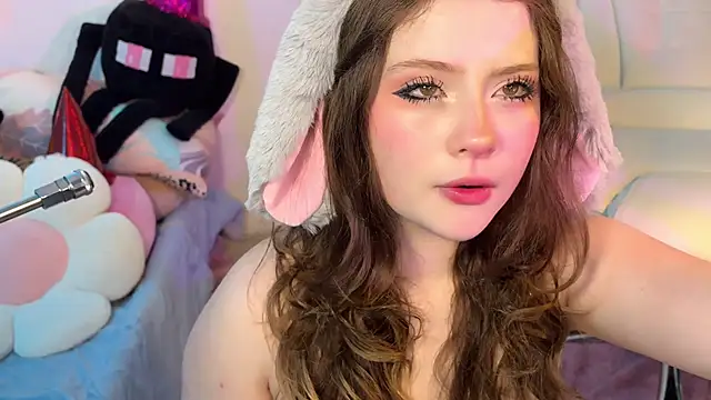 Lil bela online show from April 1, 2026, 12:28 pm