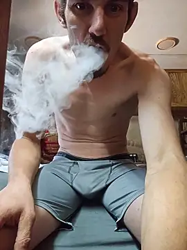 mike42088 online show from April 14, 2026, 3:18 pm