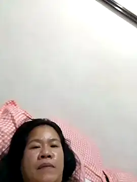 AsianbouncieGIRL online show from May 15, 2026, 11:34 pm