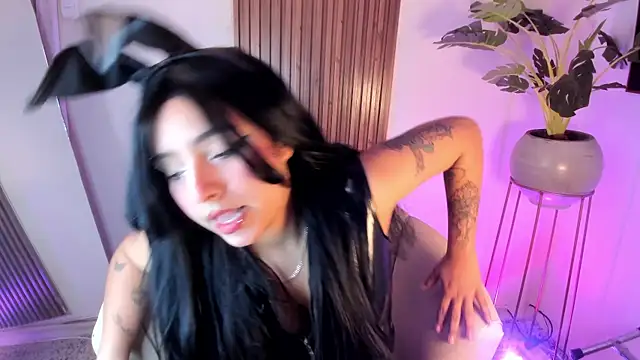 artemish   online show from April 1, 2026, 1:41 pm