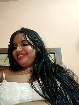Maahhii 2 online show from May 19, 2026, 9:10 pm
