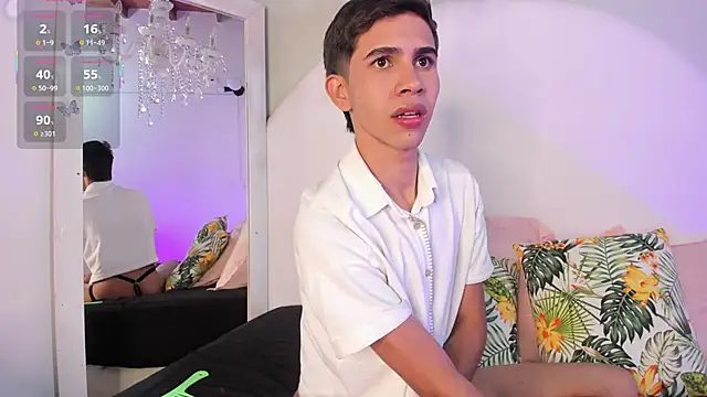 JoshuaSanzz online show from November 8, 2025, 9:24 pm