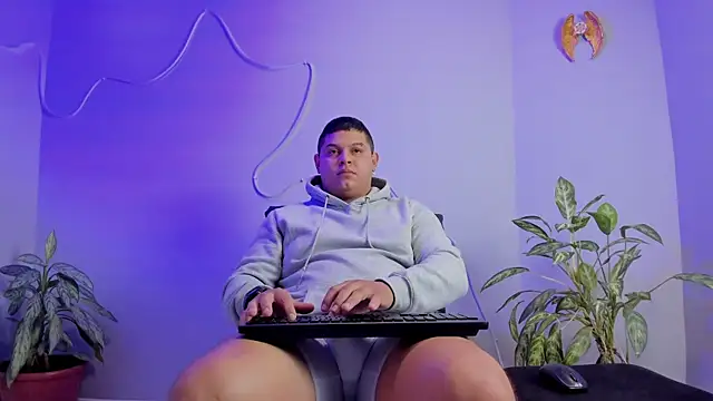 Maximus Steel online show from October 19, 2025, 11:55 am