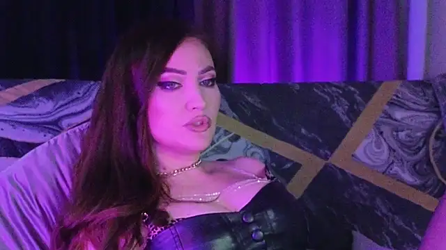 AliceJameson online show from September 10, 2025, 9:15 pm