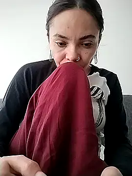 Cami Konor online show from November 22, 2025, 8:19 pm