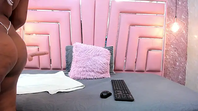 ALYANNA HOT  online show from February 10, 2026, 11:58 am