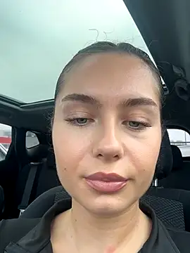 Ashley-Evans online show from November 21, 2025, 12:04 pm