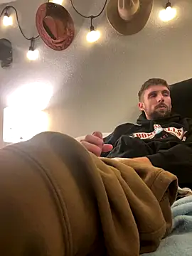 thejohnryancollection online show from December 4, 2025, 1:15 am